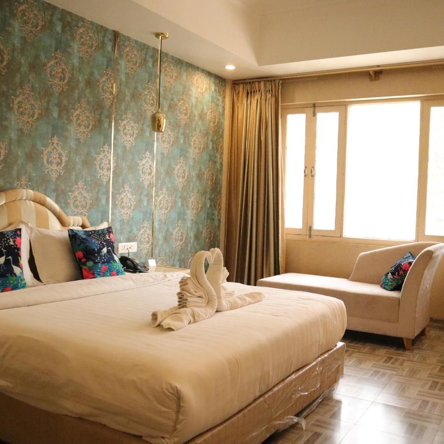 Hotel Casa Aishbagh ลัคเนา ภายนอก รูปภาพ