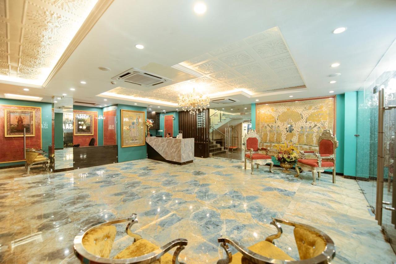 Hotel Casa Aishbagh ลัคเนา ภายนอก รูปภาพ