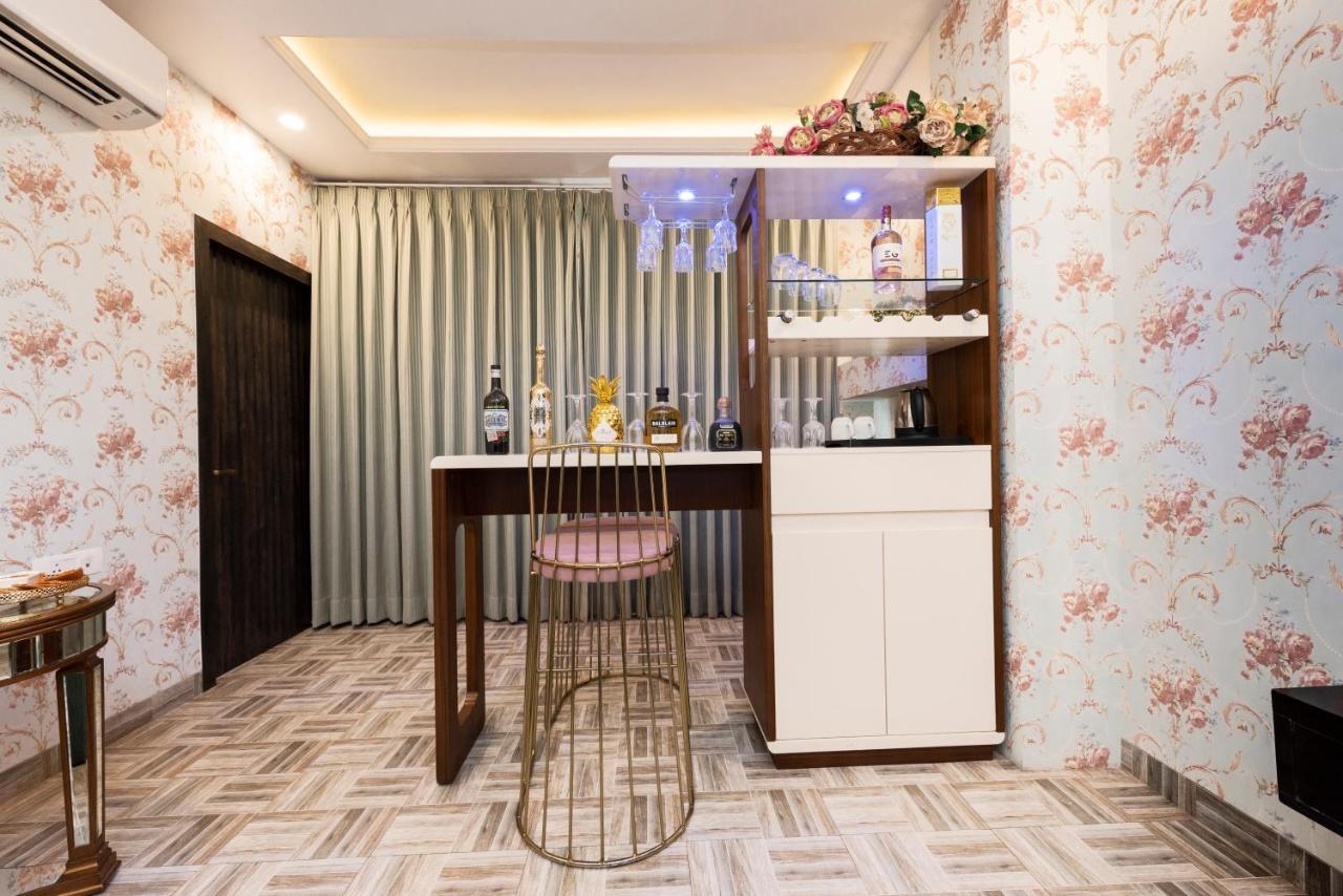 Hotel Casa Aishbagh ลัคเนา ภายนอก รูปภาพ
