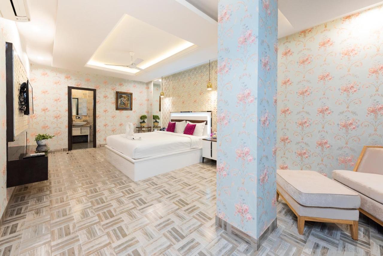 Hotel Casa Aishbagh ลัคเนา ภายนอก รูปภาพ