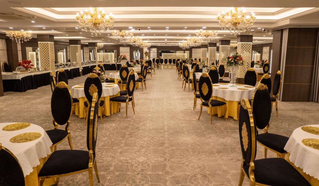 Hotel Casa Aishbagh ลัคเนา ภายนอก รูปภาพ
